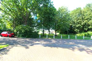 Parking- click for photo gallery